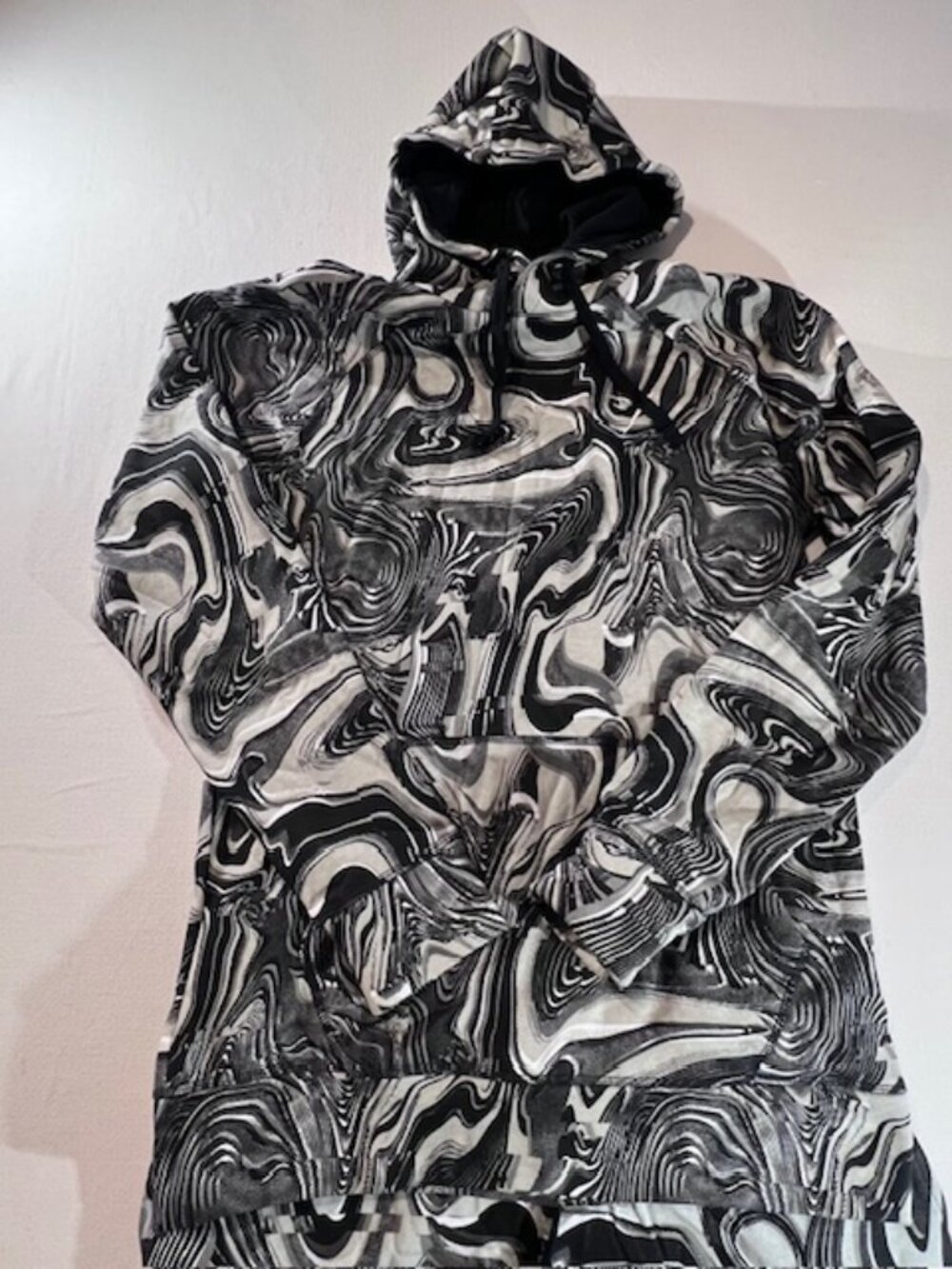 GYMSHARK Men's Black White Marble Dye hoodie and matching shorts set Size Medium - Picture 3 of 15